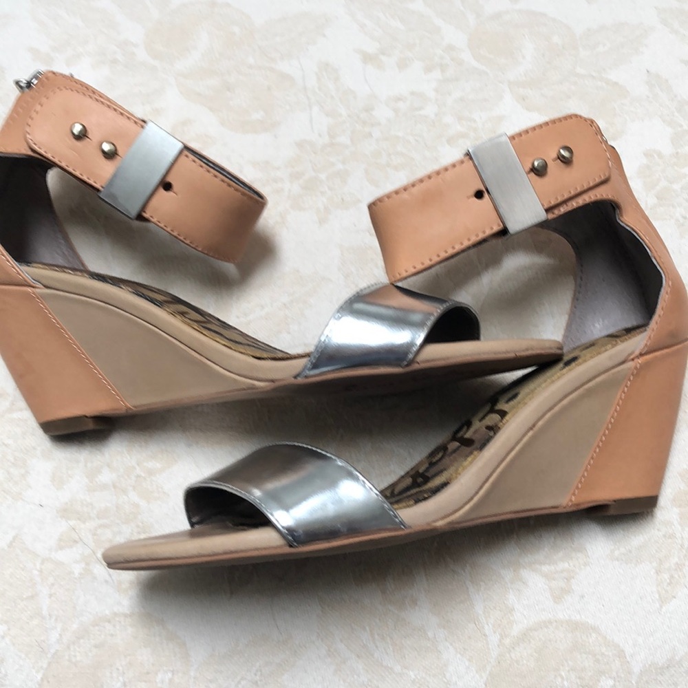 Sam Edelman - Picture 4 of 6